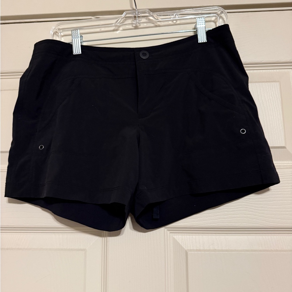 Athleta Black Women's Costa Shorts Size 6